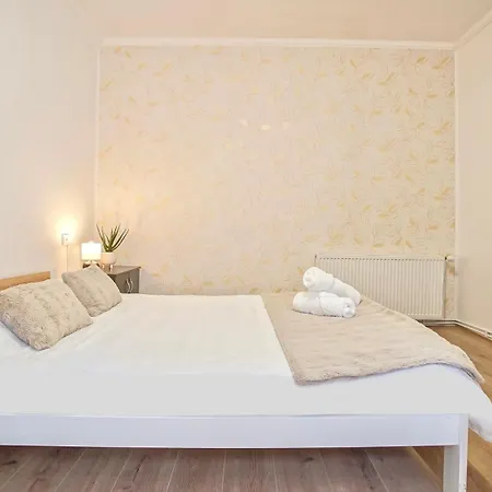 Comfort Apartment Baritiu Brasov Exterior photo